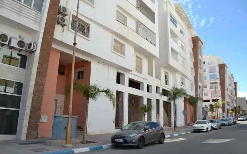 Magasin 73 m2 Commerces Assafa - أكادير