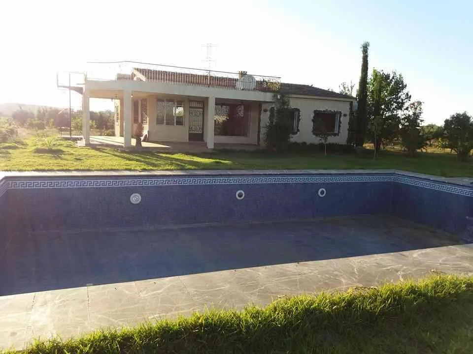 ferme a vendre - مديونة