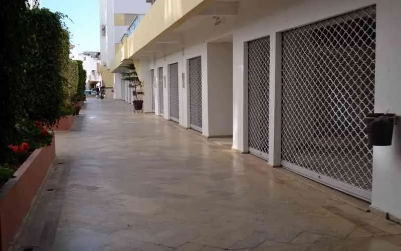 Local 17m² Galerie Albaraka à Rue Des Souks Agadir - أكادير
