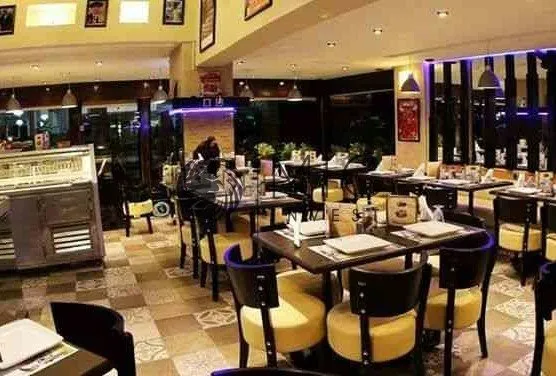 SUPERBE RESTAURANT 45 COUVERTS - فاس