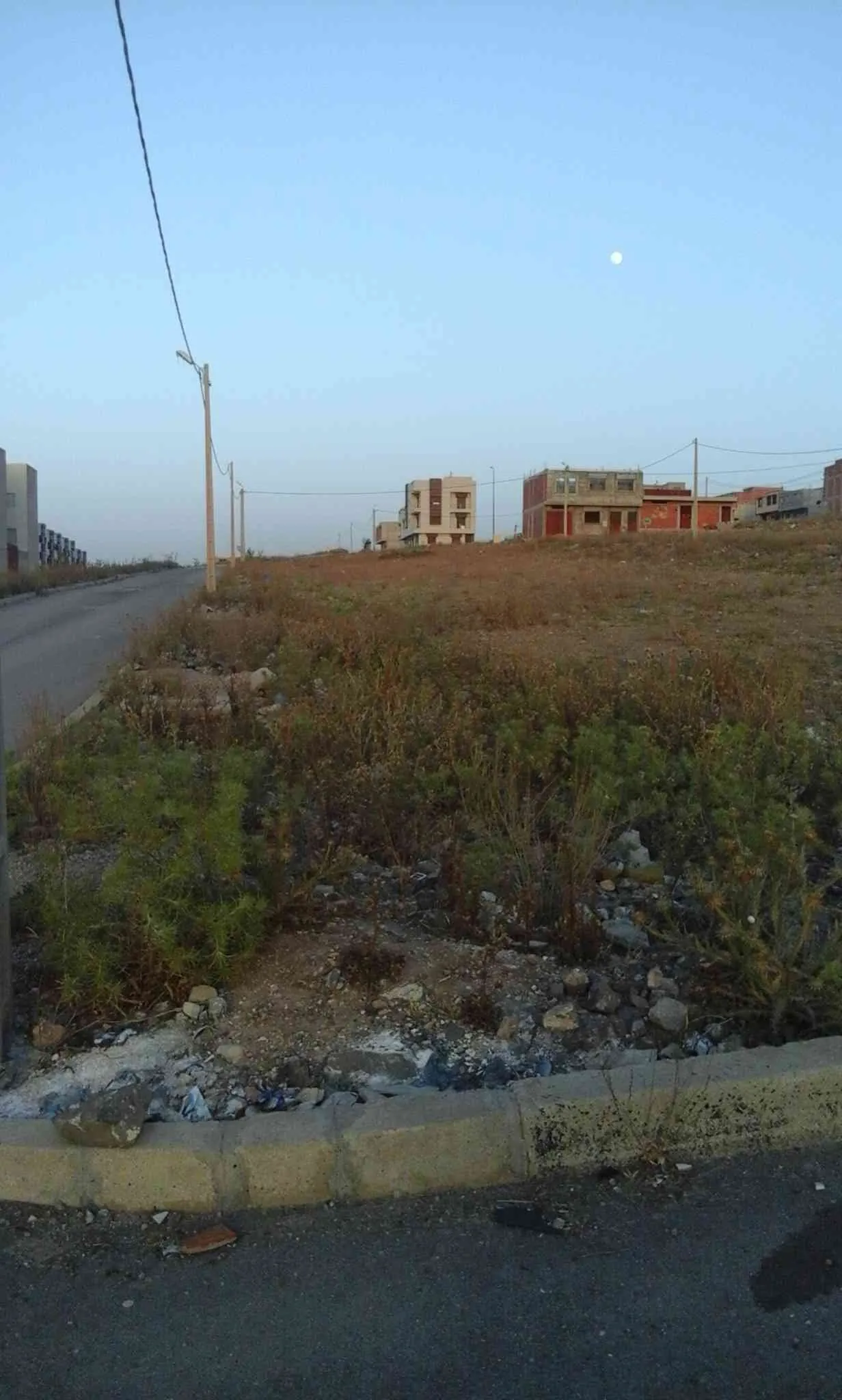 TERRAIN ECONOMIQUE A VENDRE - وجدة