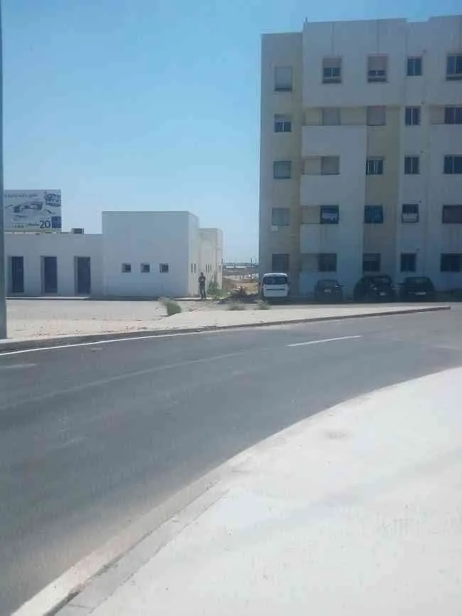 محل تجاري للبيع له بابين زناتة صالح لمقهى - الدار البيضاء (3)