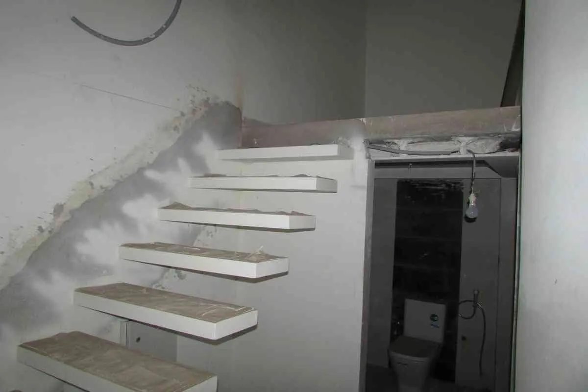 Local commercial de 25 m² Maarif. - الدار البيضاء (2)