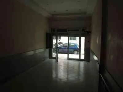 Local commercial de 40 m² a Gauthier. - الدار البيضاء (3)