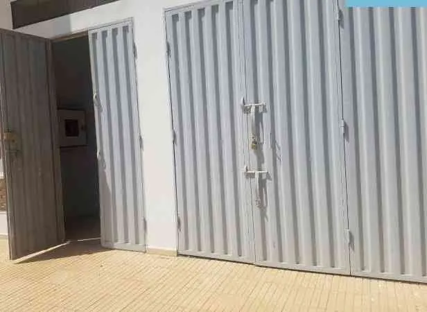 Magasin 151 m2 commercial de 2 façades - أكادير (2)