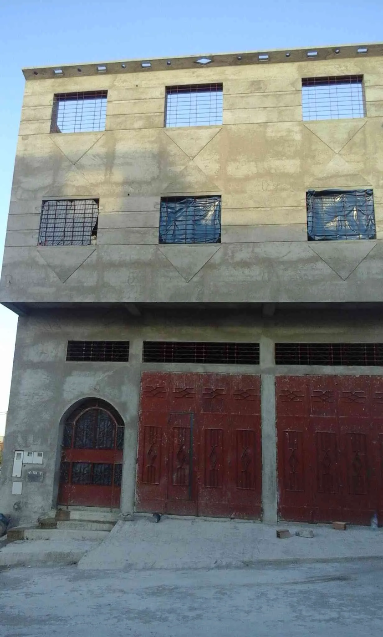 Maison semi fini  à vendre - وجدة