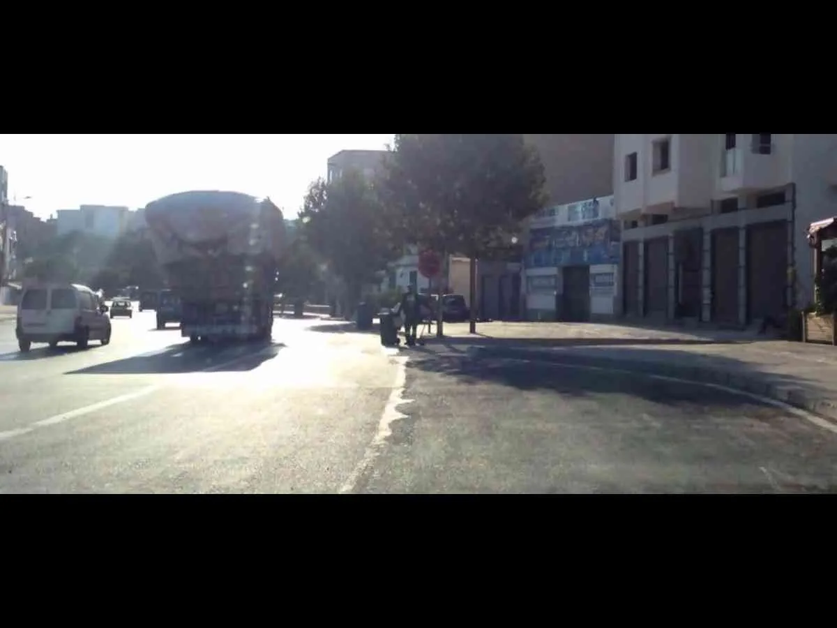 Local commercial 2 pièces de 100 m² - طنجة