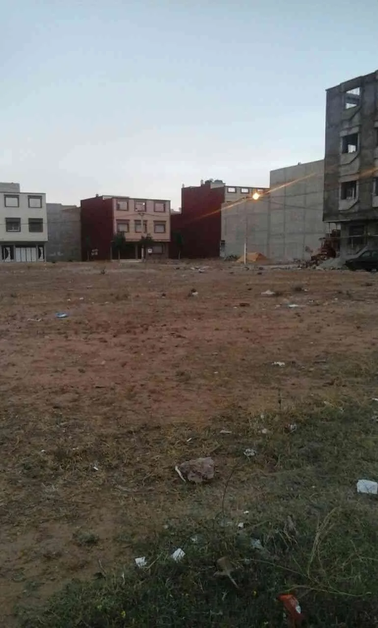 terrain de 90m² - طنجة