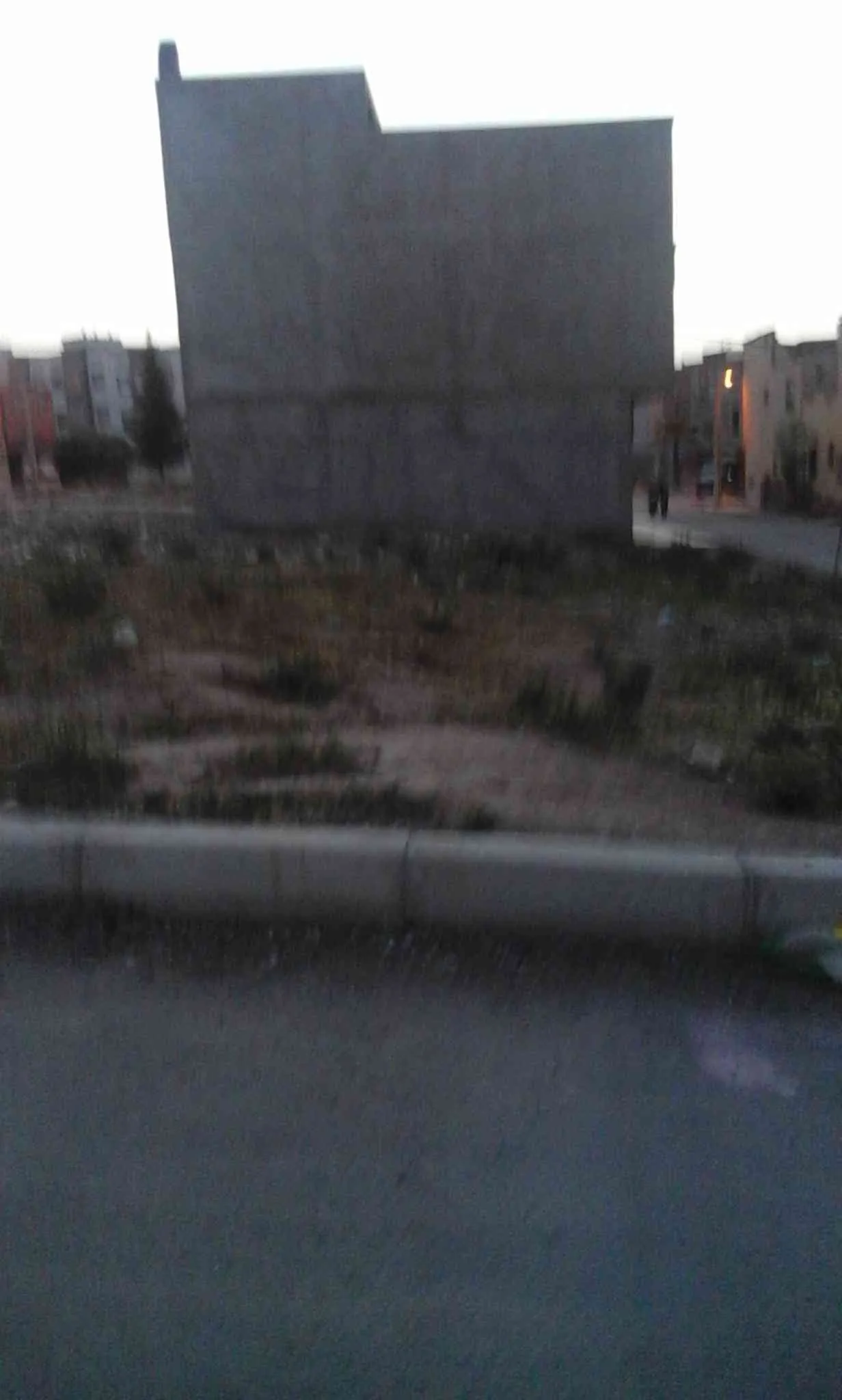 TERRAIN A VENDRE - طنجة