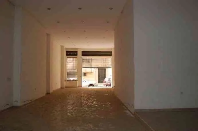 Local commercial à vendre à Tanger - طنجة
