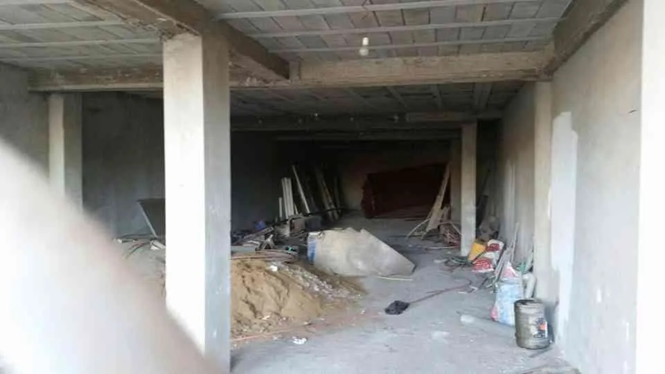 Un magasin commercial de 240 m² à AL Maghrib - القنيطرة (2)