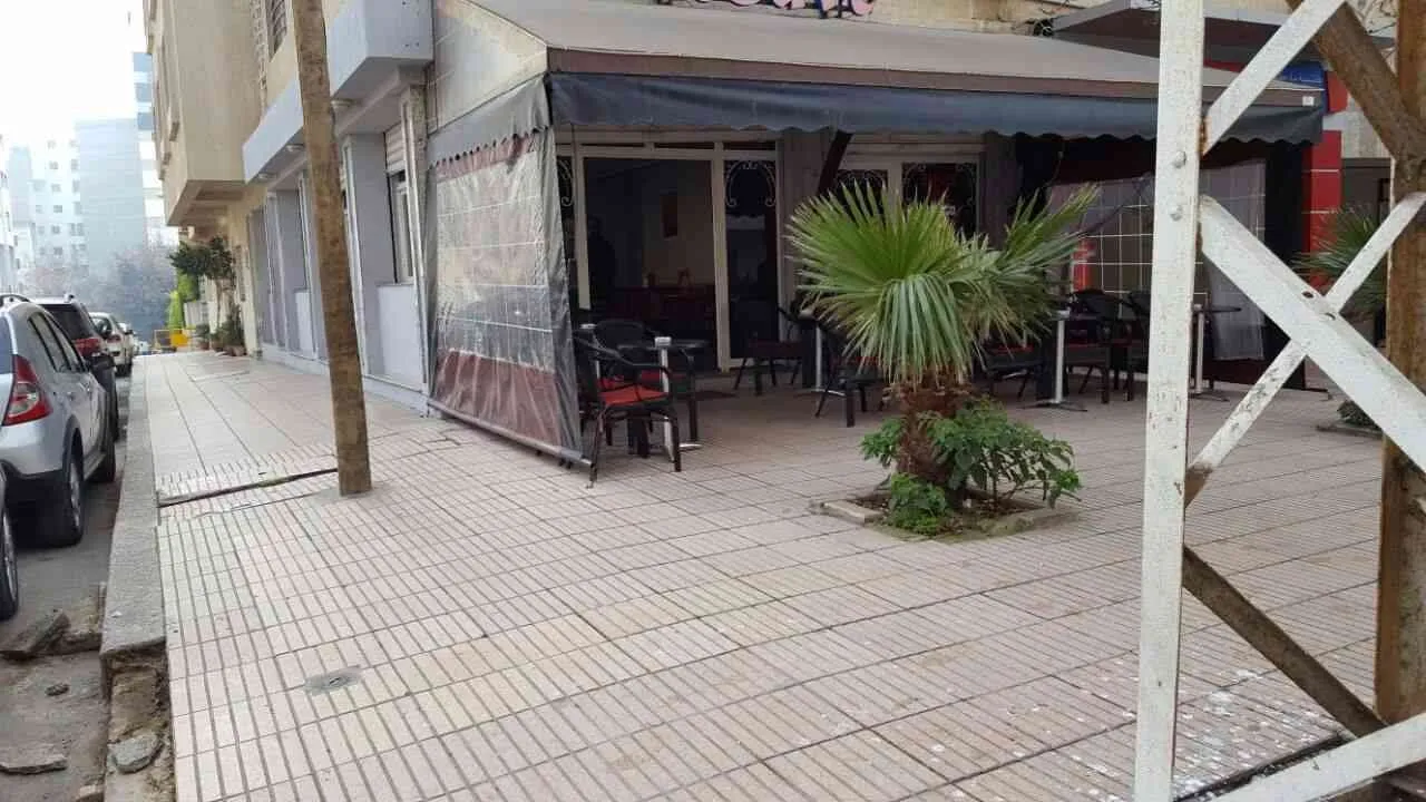 Un café de 96 m² à vendre ,la ville haut - القنيطرة (2)