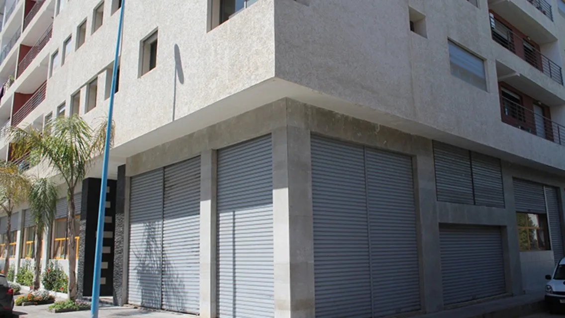 MAGASIN À VENDRE DE 90 M² - الدار البيضاء (2)