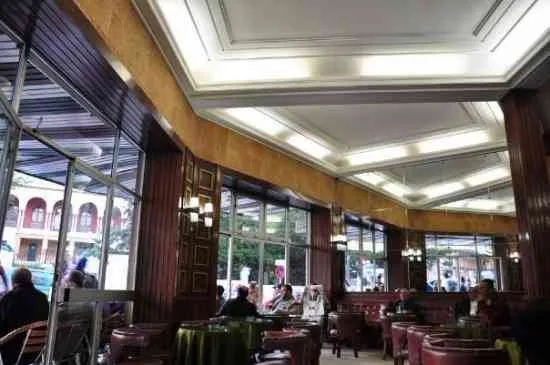 Café à Côté de la RAK centre ville - القنيطرة