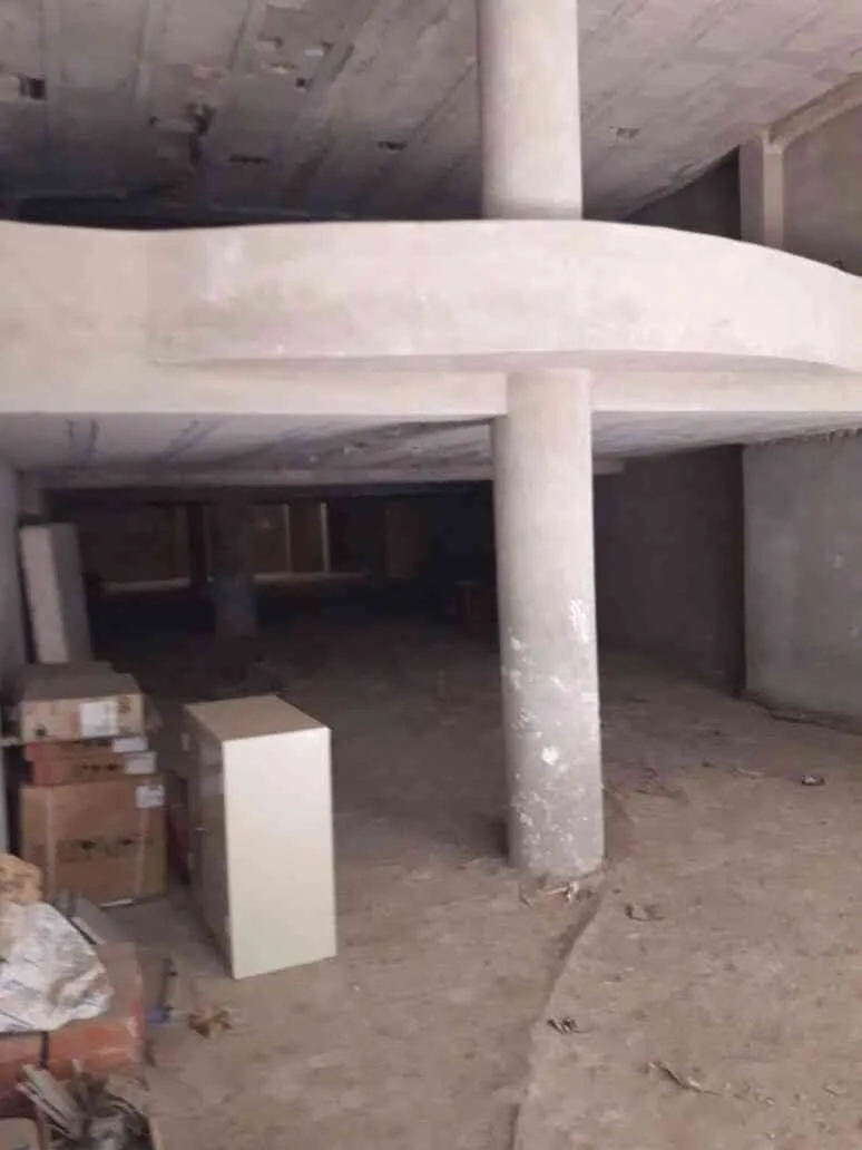 Magasin commercial avec Mezzanine - فاس (2)