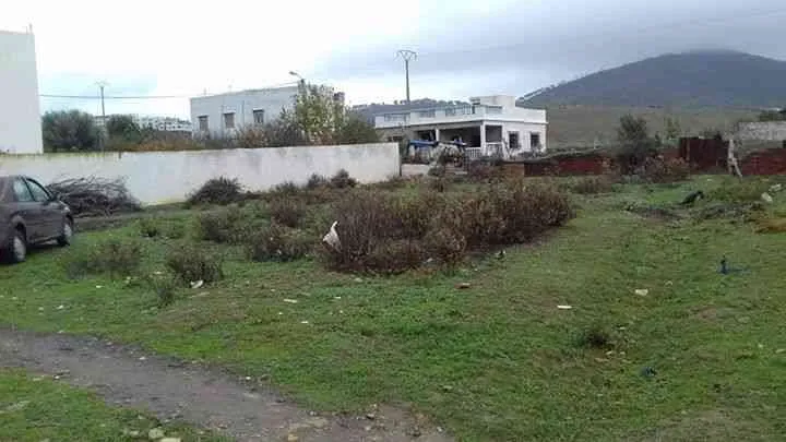 Terrain 470m² - تطوان (2)