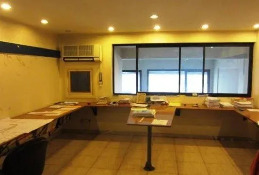 Superbe Local Commercial de 143m² à vendre sur Ghandi - الدار البيضاء (4)