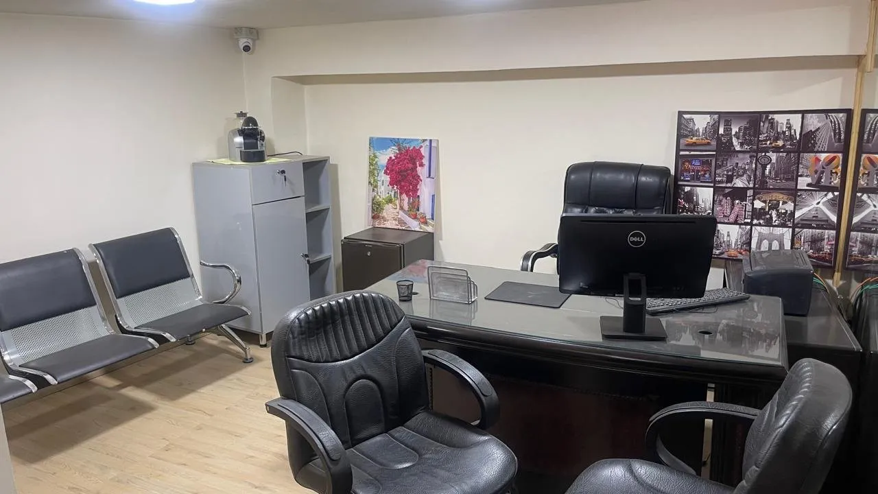 Espace Bureau à Louer à Guéliz - مراكش (2)