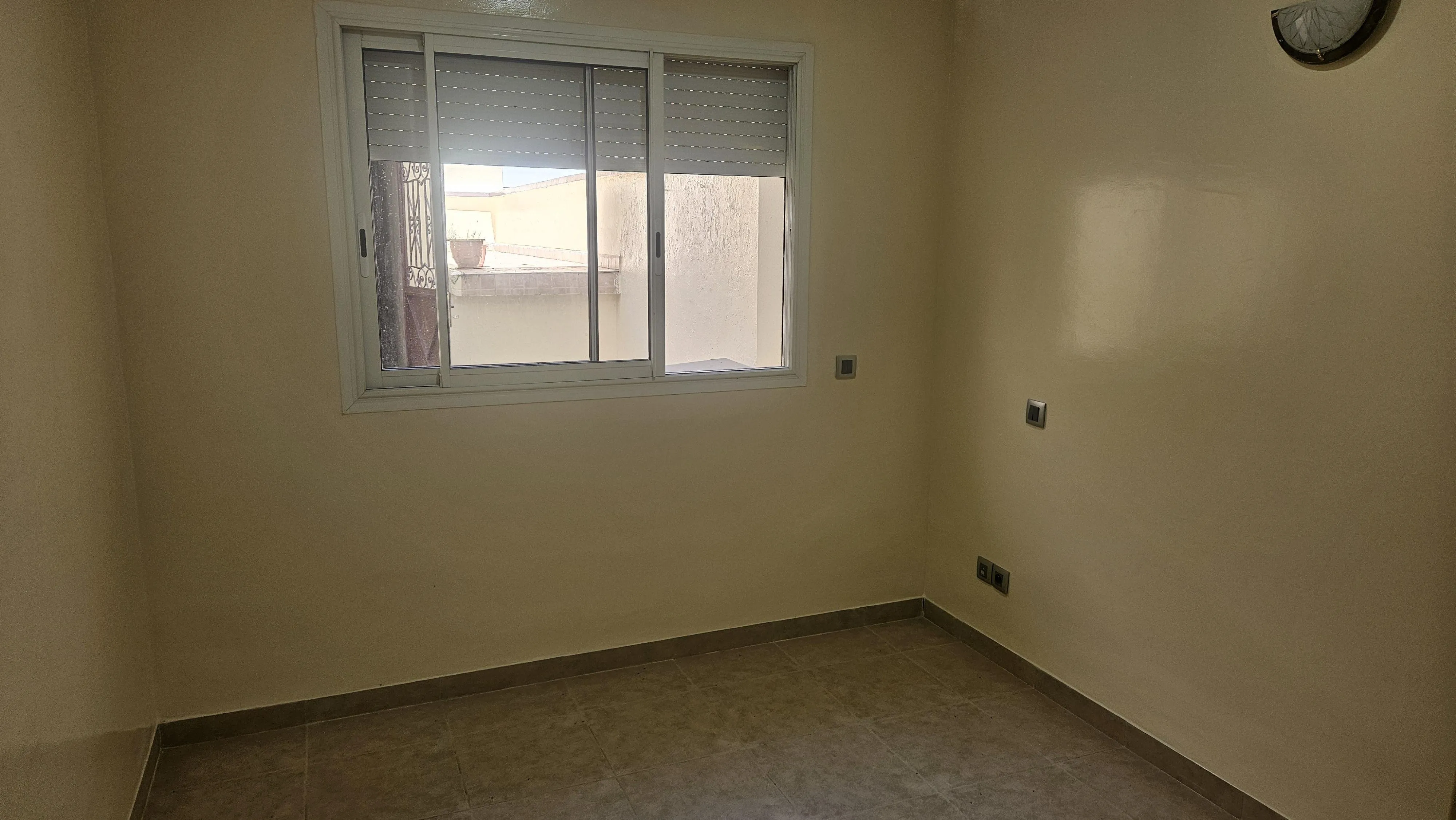 Appartement à usage bureau agdal - فاس (2)
