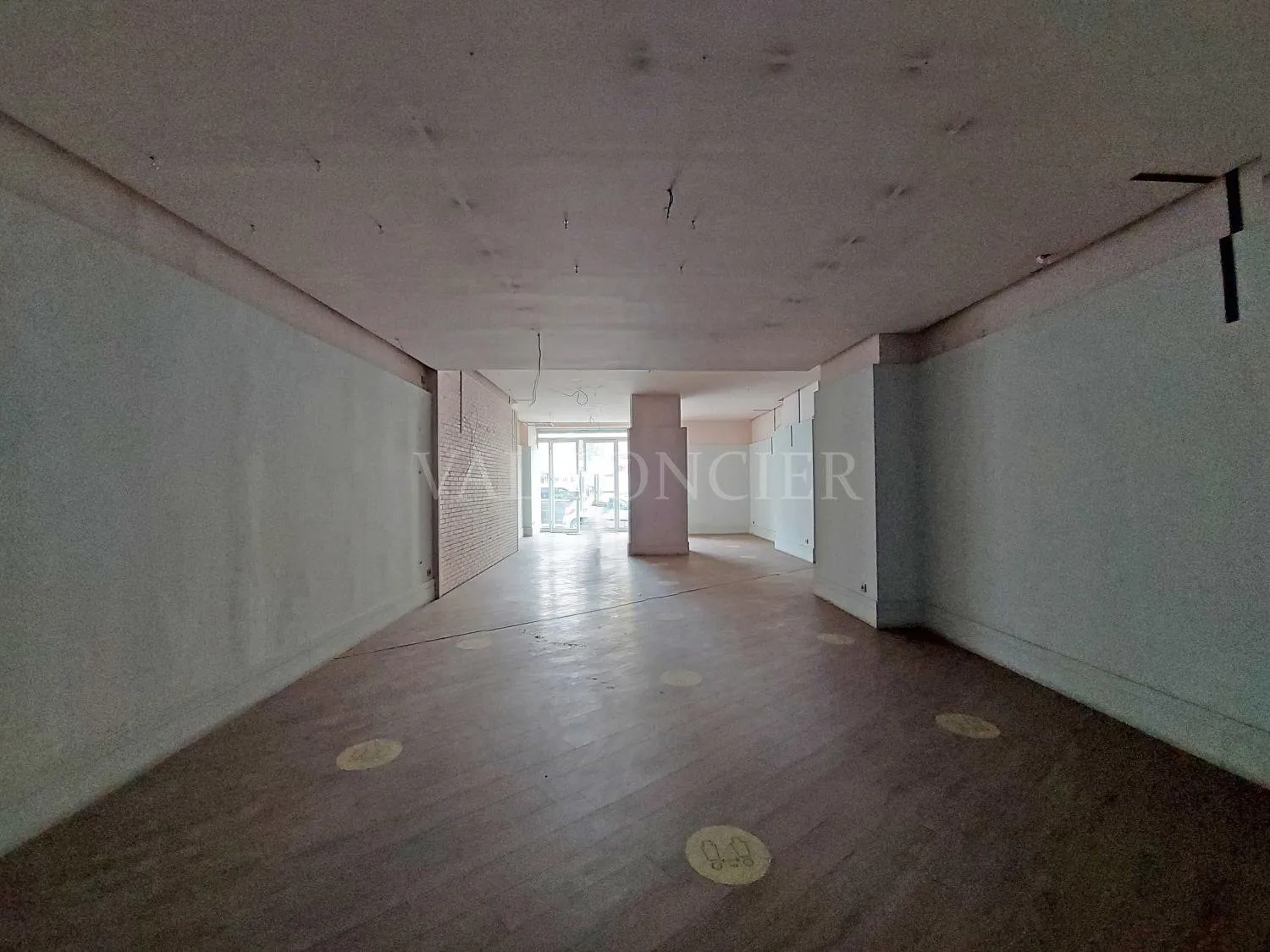 Location local commercial 195m2 Maarif, Casablanca - الدار البيضاء