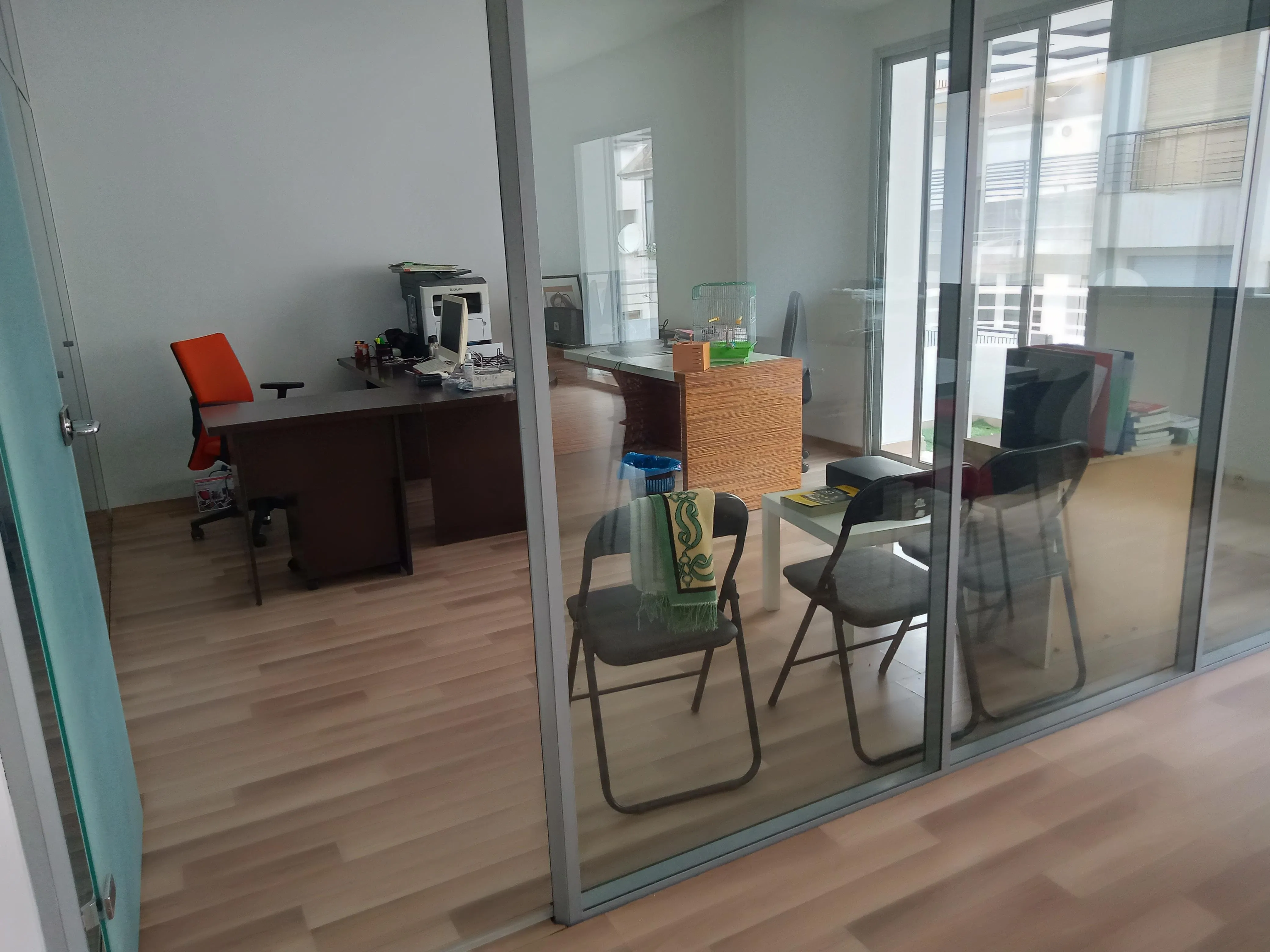 Plateau bureau à  louer situé à  hay riad Rabat - الرباط