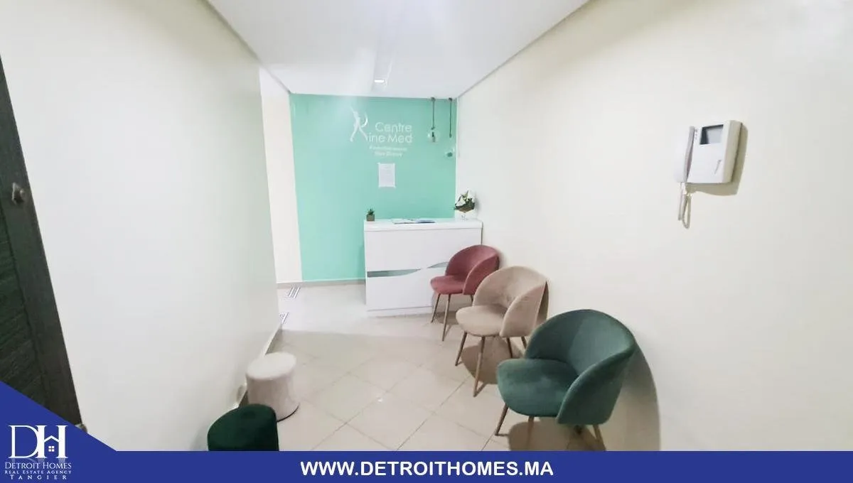 Bureau à louer en plein centre ville - طنجة (2)