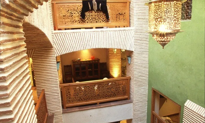 m2maroc, Local Commercial sur 3 &amp;eacute;tages | GUELIZ | 531m2 | 45.000-Dh - Location - Local commercial - مراكش (2)