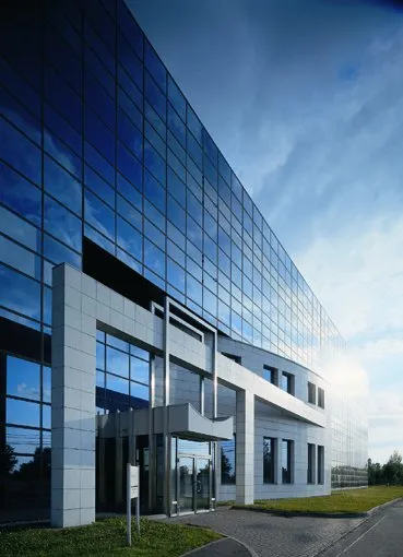 Bâtiment industriel  de 5.000 m de surface utile a la location situé dans la zone industrielle de Sapino - الدار البيضاء