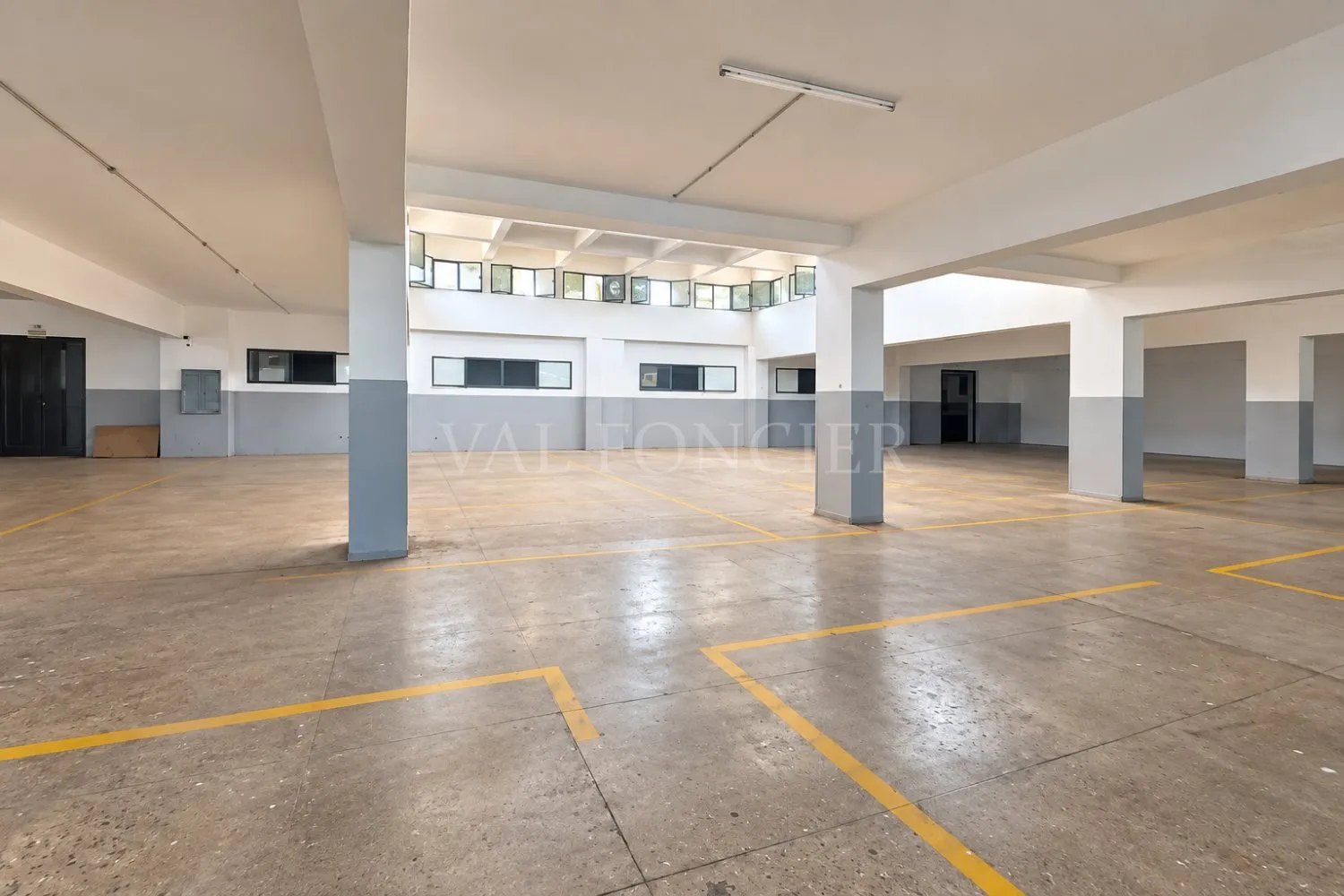 À louer – Local de 600 m² au 1er étage – Zone industrielle I2S1 - الدار البيضاء (4)