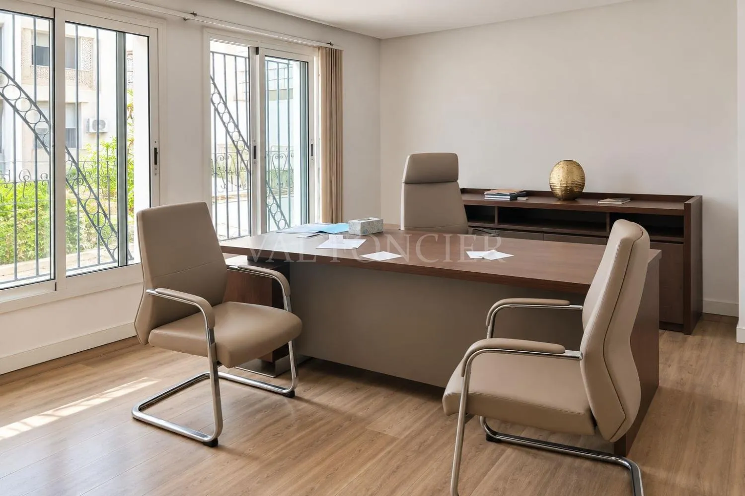 Location Bureau de standing 82m2 aménagé  Racine, Casablanca - الدار البيضاء