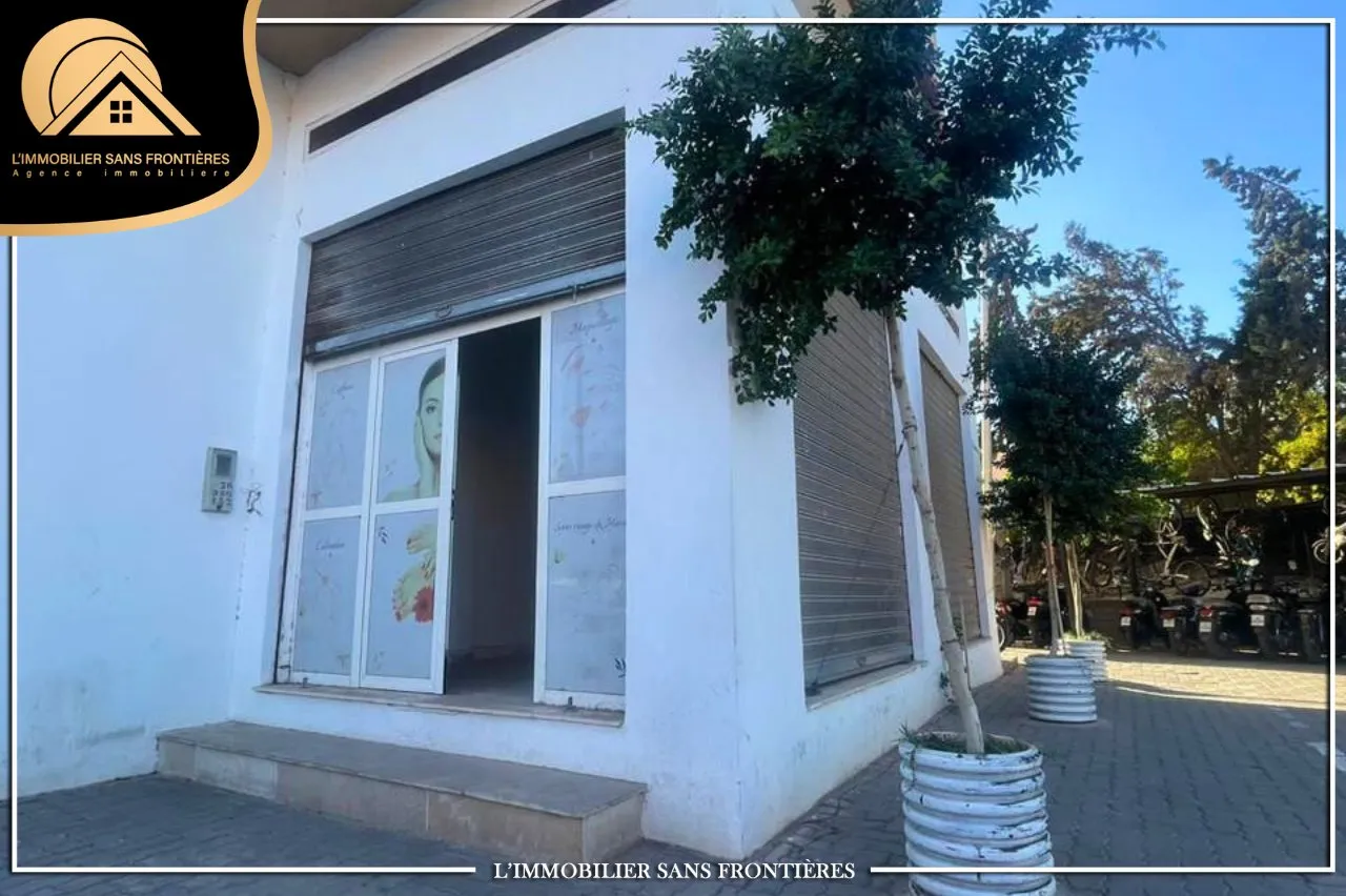 Local commercial à louer à Les Portes de Marrakech, 73 m², Marrakech - مراكش