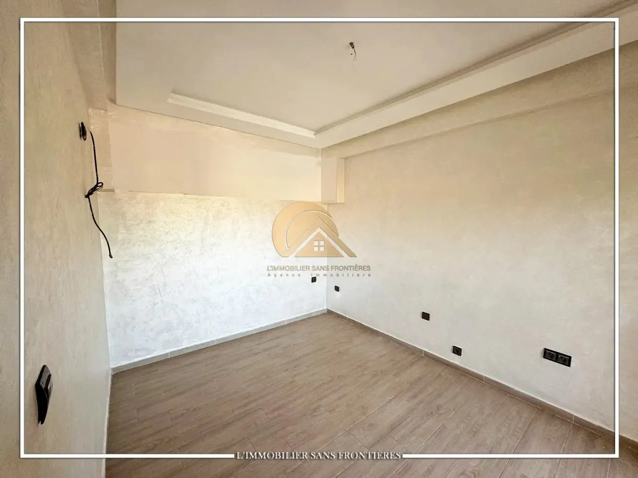 Plateau bureau vide de 80 m² à louer à Guéliz - مراكش (4)