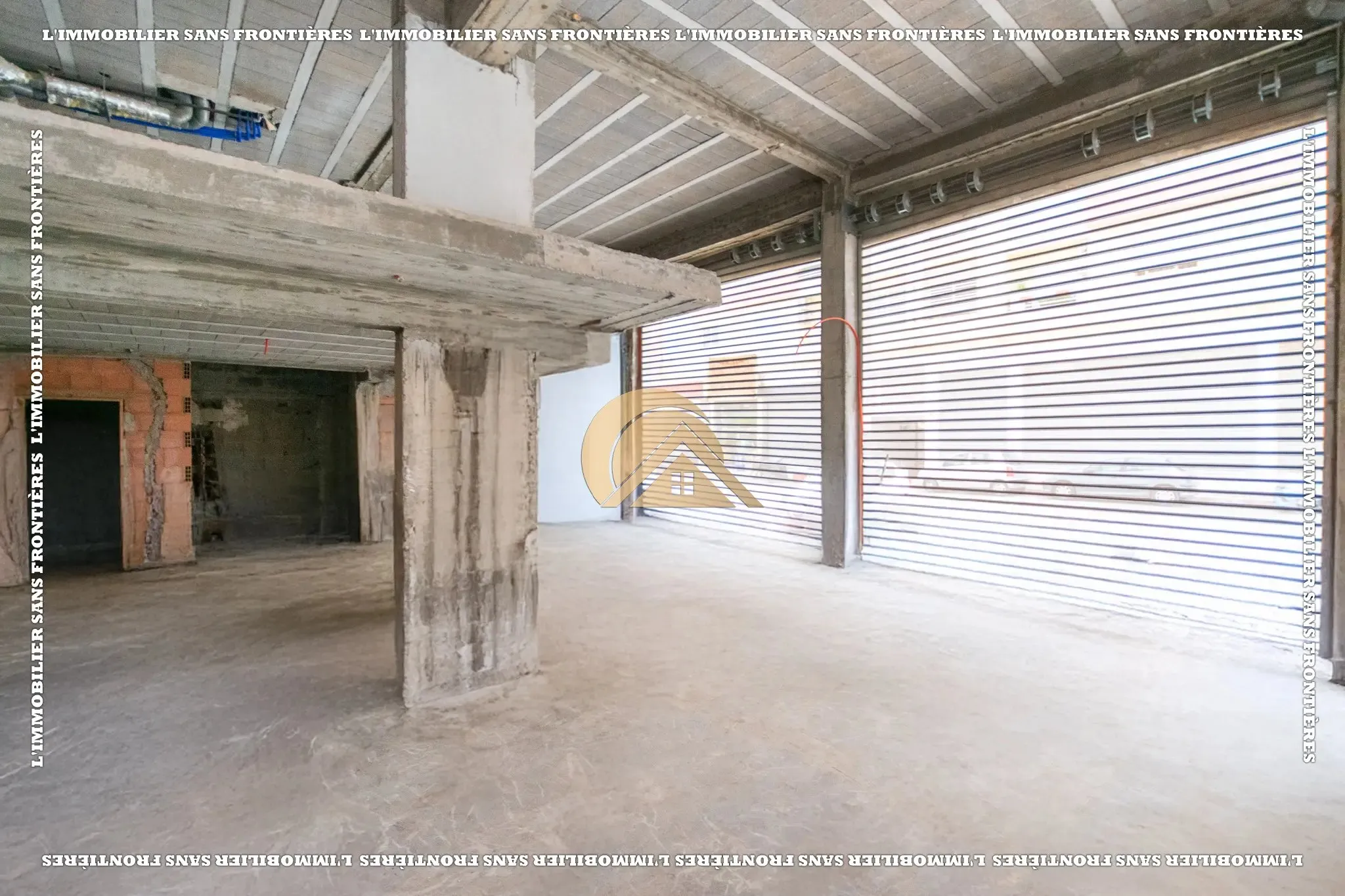 Local vide de 133 m² à louer au quartier Charaf - مراكش (3)