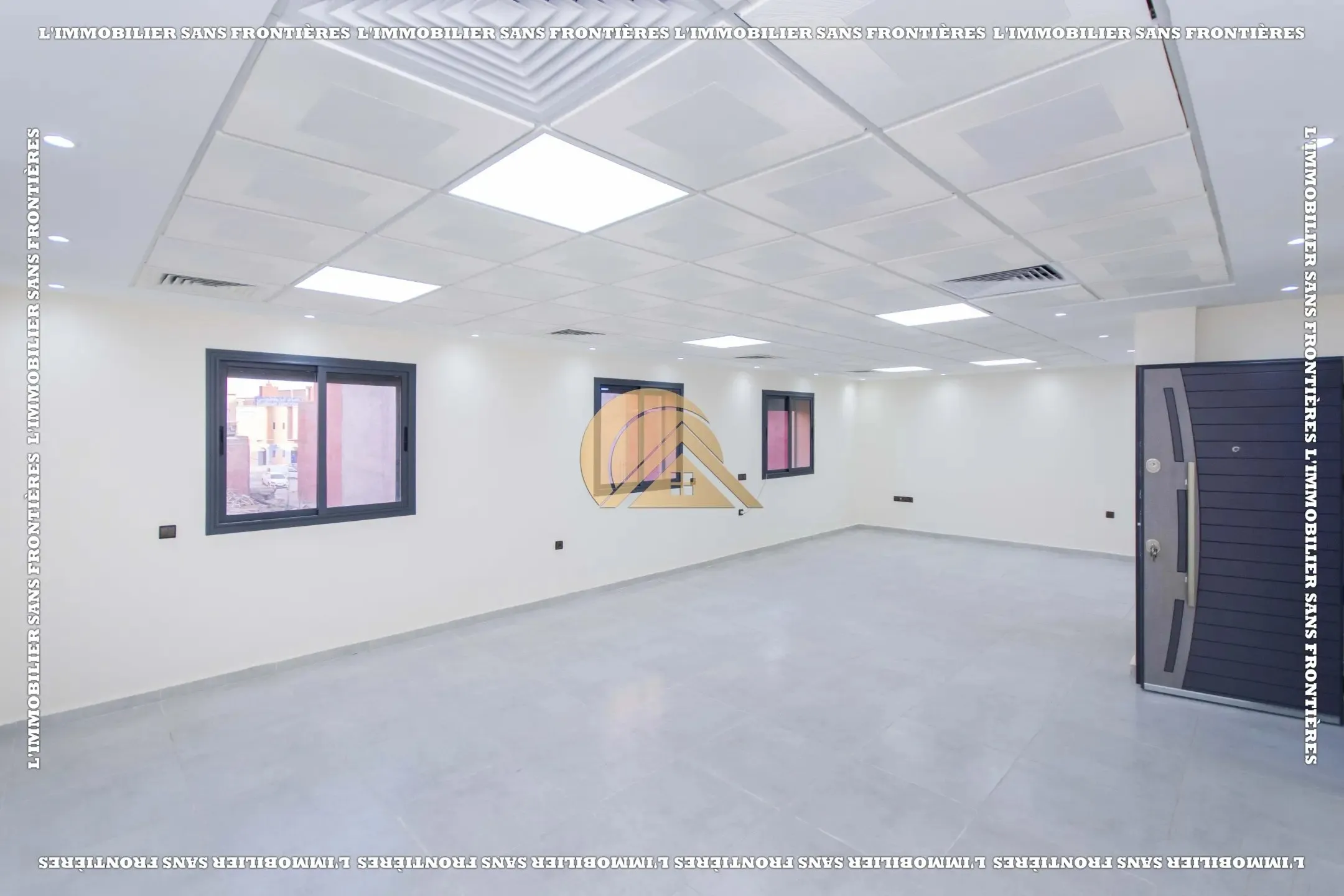Plateau bureau de 85 m² à Al Massar – Espace professionnel avec salle de bains - مراكش (4)