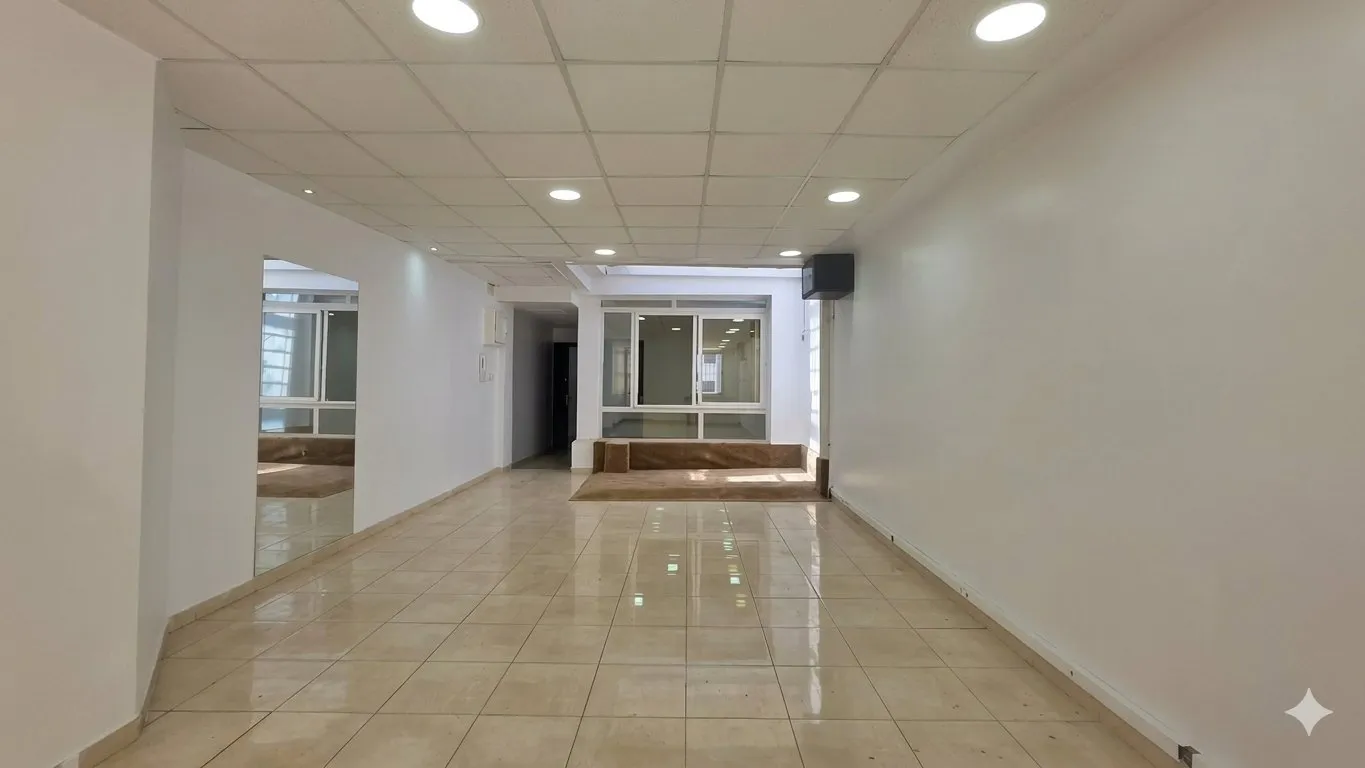 Bureau à Bourgogne - الدار البيضاء