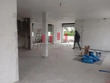 Villa professionnelle de 400m2 à la location Quartier Anfa - الدار البيضاء