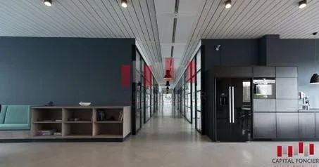 Local commercial premium en plein bld ghandi de 133 m2 grande facade a la location - الدار البيضاء