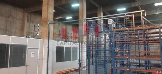 Hangar industriel aux normes internationales  de 750 m2 a ain sebaa a la location accès autoroutier immédiat - الدار البيضاء