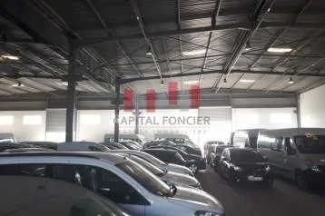DEPOT DE 1200m2 ZONE INDUSTRIELLE LISSASFA A LA LOCATION - الدار البيضاء