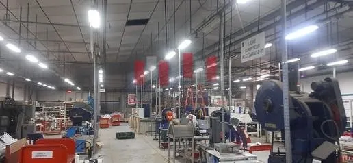 Unité industrielle de 2200 m2 de surface utile quartier mly rchid ain sebaa a la location - الدار البيضاء