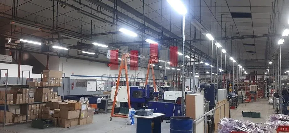 Unité industrielle de 2200 m2 de surface utile quartier mly rchid ain sebaa a la location - الدار البيضاء (4)