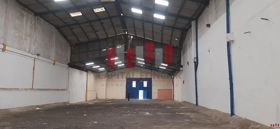 Depot industriel de 1350 m en plein bld chefchaouni a la location activité stockage - الدار البيضاء (2)