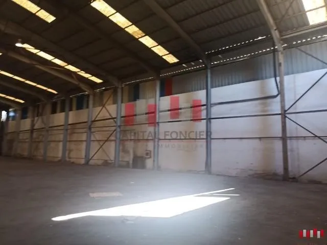 Unité industrielle de 3.600 m de surface utile 11 m de hauteur zone industrielle ain sebaa a la location - الدار البيضاء (2)
