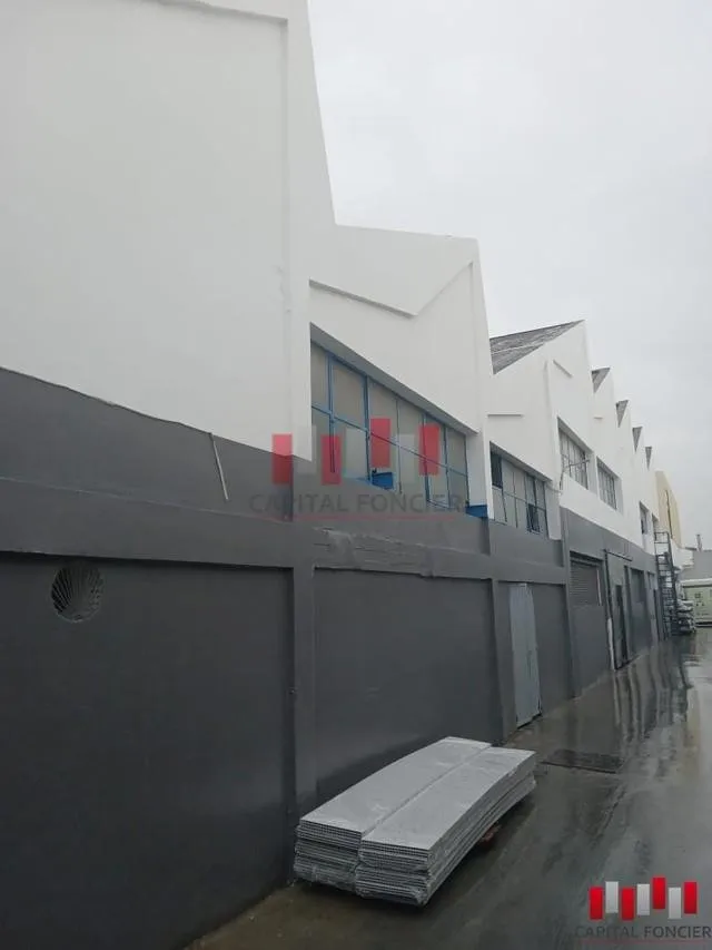 Exclusivité Usine industrielle de 3700 m2 de surface couverte a la location a ain sebaa - الدار البيضاء (2)
