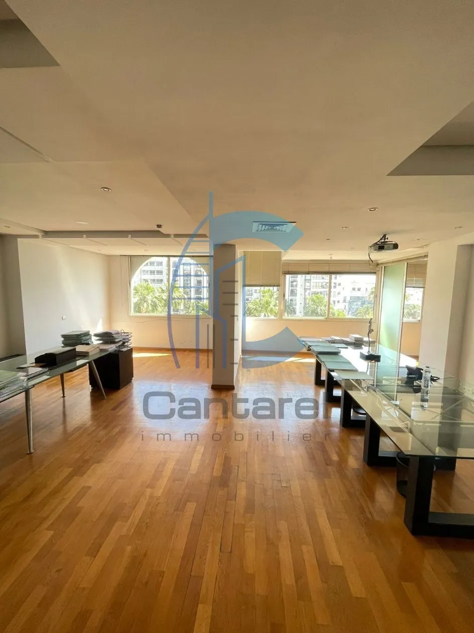 LOCATION SPACIEUX BUREAU ANFA - الدار البيضاء