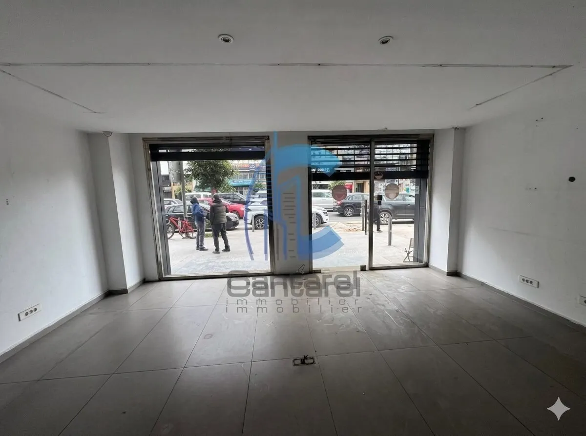 LOCATION LOCAL BOULEVARD D'ANFA - الدار البيضاء (2)