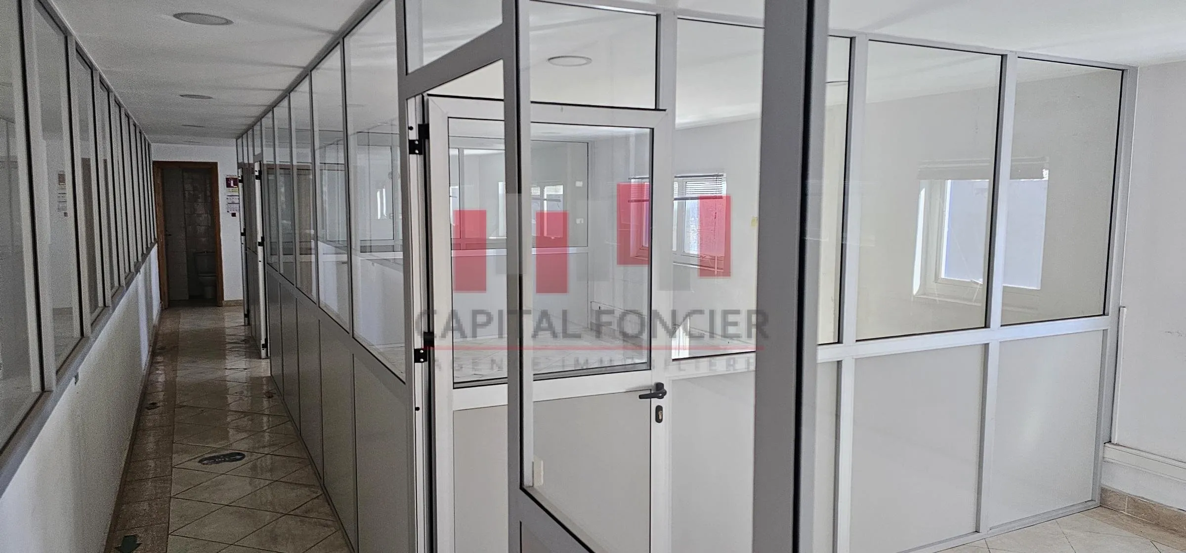 Location Local_industriel 850 m2 Zone industrielle Bouskoura usage stockage uniquement - الدار البيضاء (4)