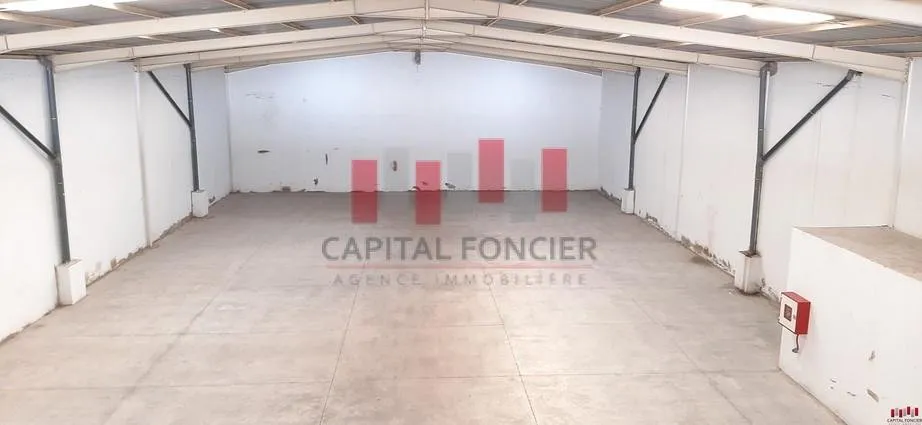 Unité industrielle de 1200 m2 de surface utile a la location zone industrielle sapino idéal pour de la production ou stockage - الدار البيضاء (3)