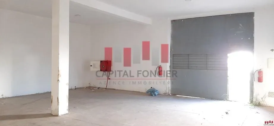 Unité industrielle de 1200 m2 de surface utile a la location zone industrielle sapino idéal pour de la production ou stockage - الدار البيضاء (4)