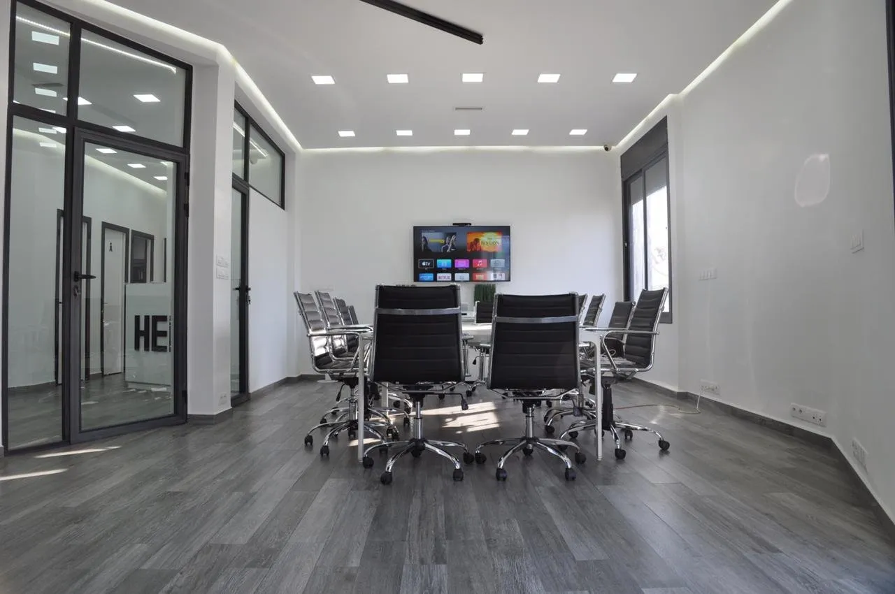 Bureau Equipé à louer au quartier des hopitaux - الدار البيضاء